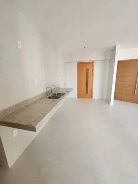 Apartamento à venda com 4 quartos, 171m² - Foto 6