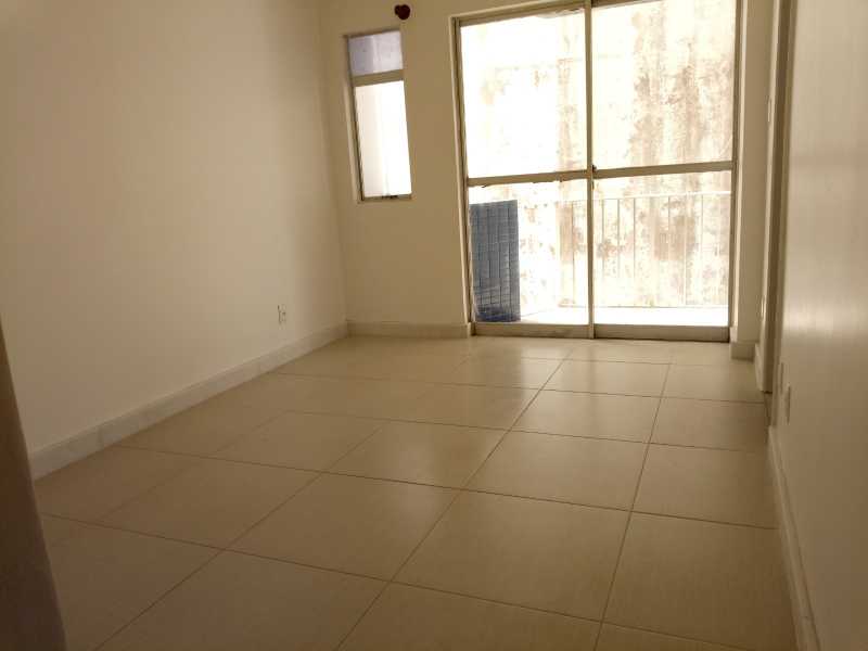 Apartamento à venda com 1 quarto, 45m² - Foto 2