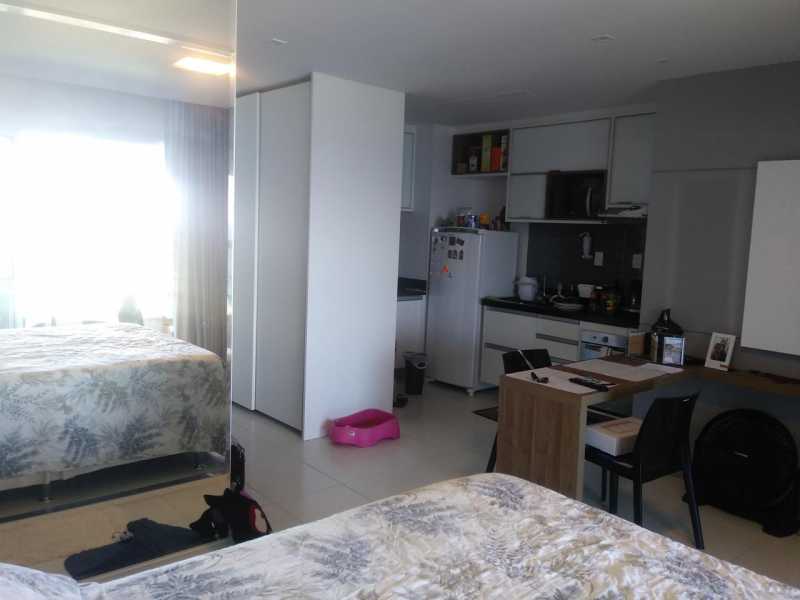 Apartamento à venda com 1 quarto, 47m² - Foto 8