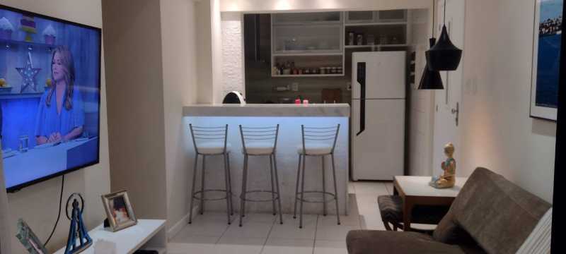 Apartamento à venda com 2 quartos, 63m² - Foto 5