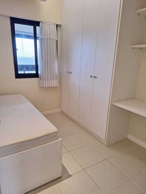 Apartamento à venda com 2 quartos, 63m² - Foto 9