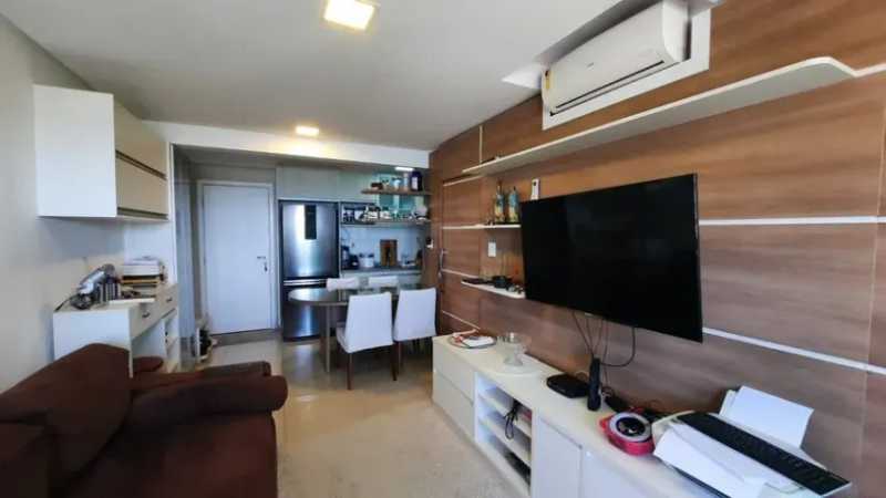 Apartamento à venda com 1 quarto, 47m² - Foto 1