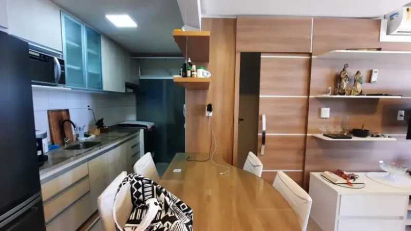 Apartamento à venda com 1 quarto, 47m² - Foto 2