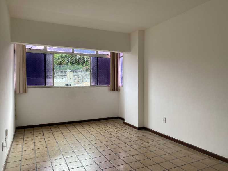 Apartamento à venda com 3 quartos, 61m² - Foto 1