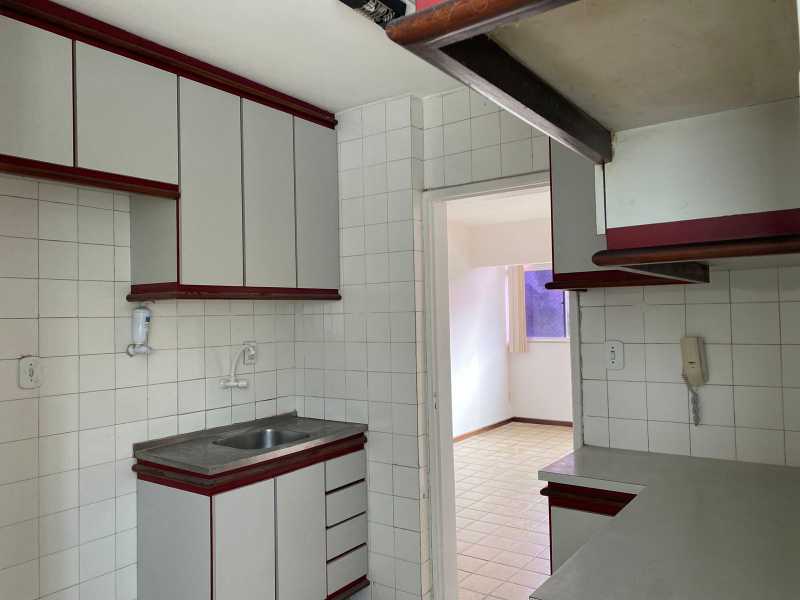 Apartamento à venda com 3 quartos, 61m² - Foto 3