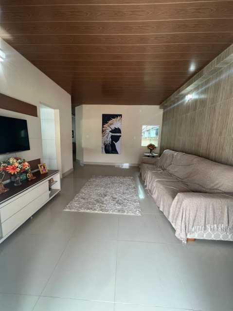 Casa de Condomínio à venda com 3 quartos, 220m² - Foto 8