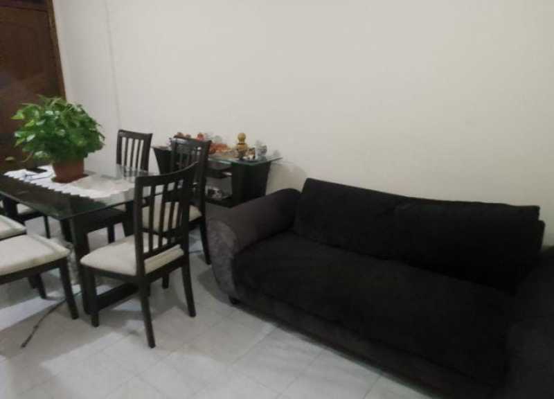 Apartamento à venda com 3 quartos, 94m² - Foto 2