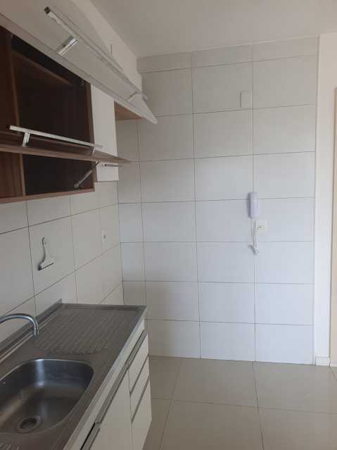 Apartamento à venda com 2 quartos, 69m² - Foto 6