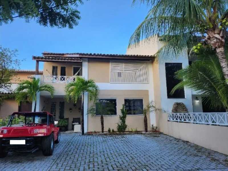 Casa de Condomínio à venda com 4 quartos, 230m² - Foto 1