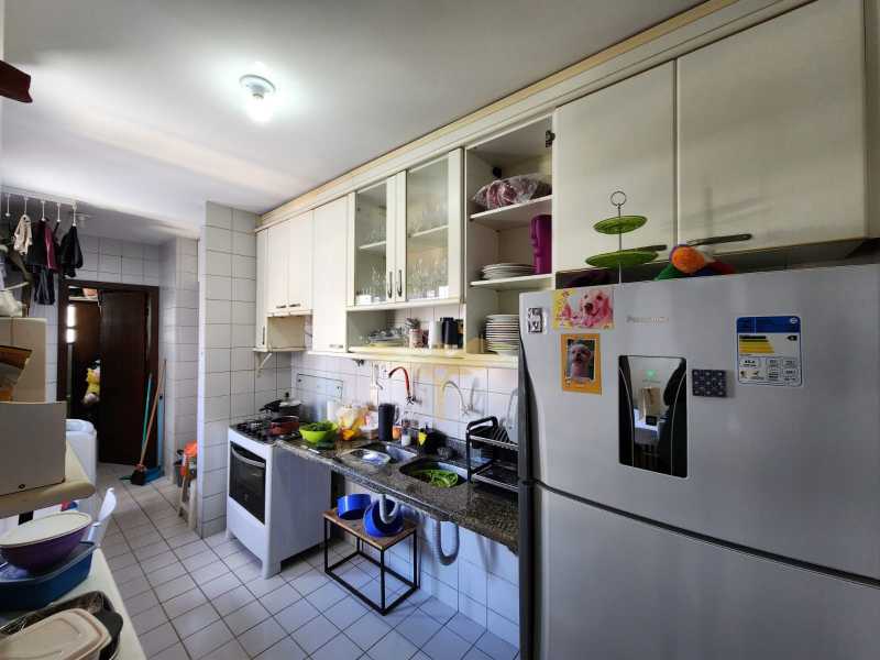 Apartamento à venda com 4 quartos, 118m² - Foto 15