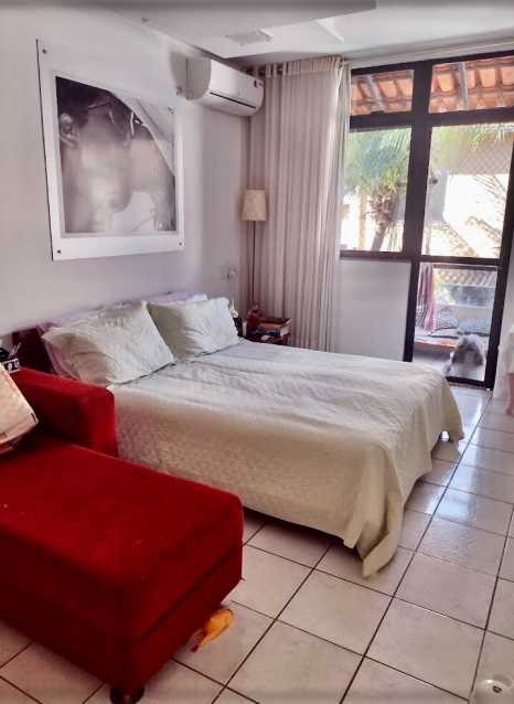 Casa de Condomínio à venda com 4 quartos, 161m² - Foto 12