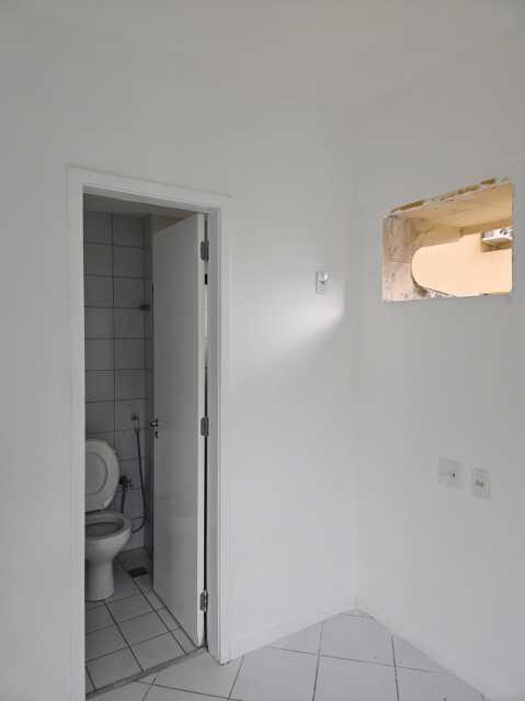 Apartamento à venda com 2 quartos, 57m² - Foto 9