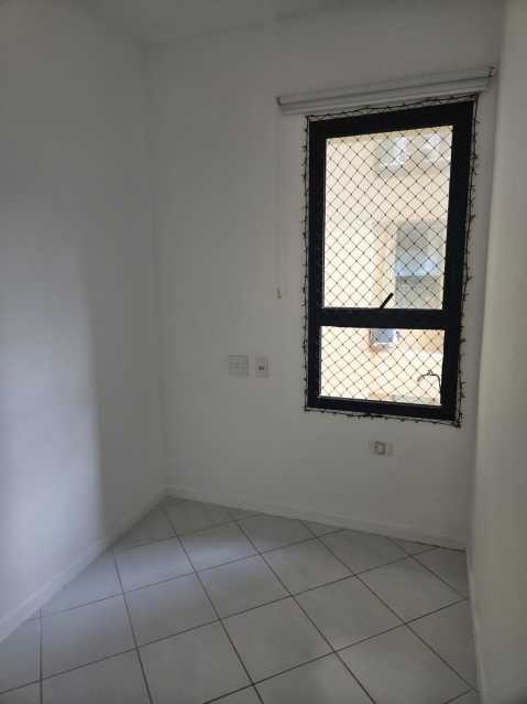 Apartamento à venda com 2 quartos, 57m² - Foto 12