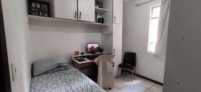 Apartamento à venda com 2 quartos, 62m² - Foto 3