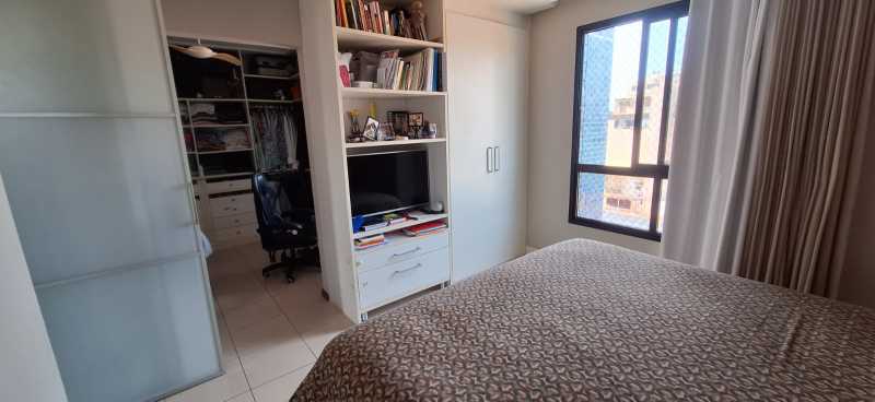 Apartamento à venda com 3 quartos, 155m² - Foto 13