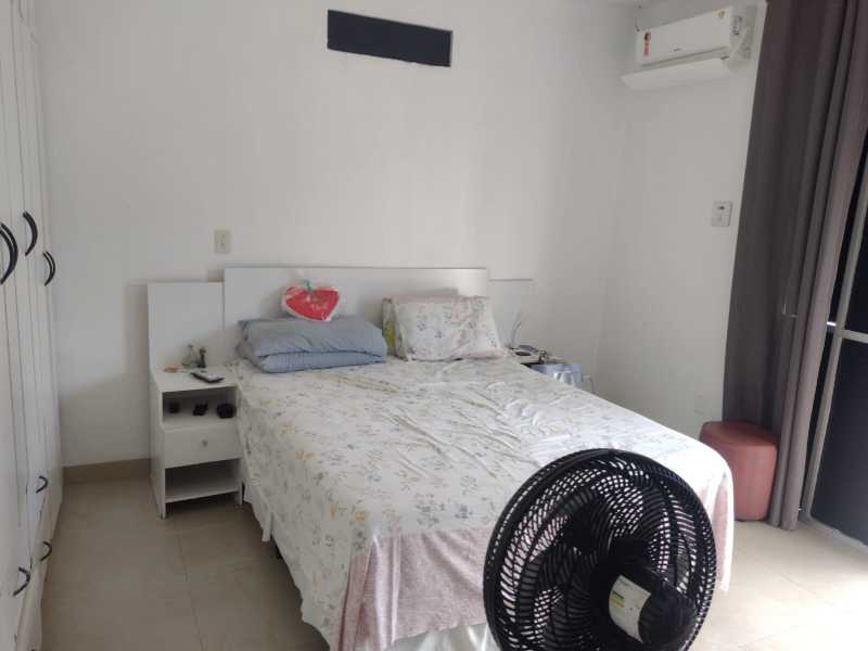 Apartamento à venda com 3 quartos, 132m² - Foto 8