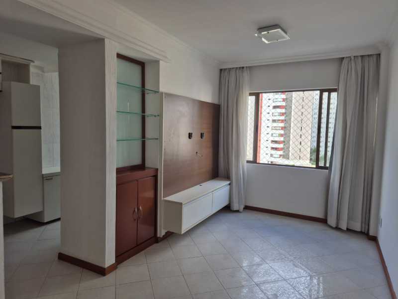 Apartamento à venda com 2 quartos, 71m² - Foto 1