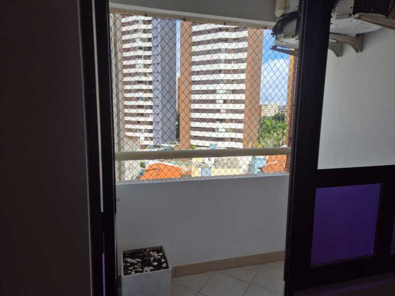 Apartamento à venda com 2 quartos, 71m² - Foto 14