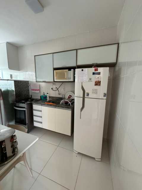 Apartamento à venda com 2 quartos, 58m² - Foto 2