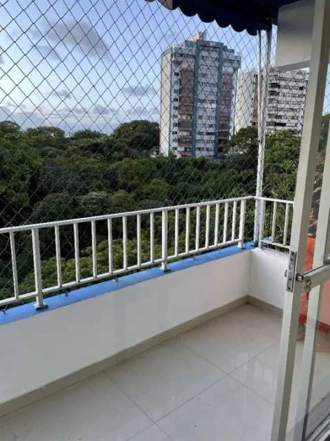 Apartamento à venda com 3 quartos, 89m² - Foto 2