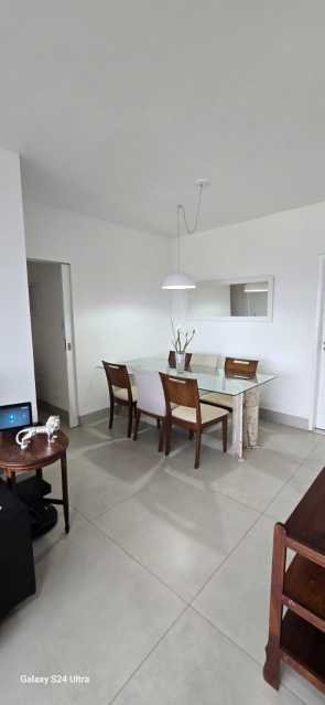 Apartamento à venda com 3 quartos, 100m² - Foto 3