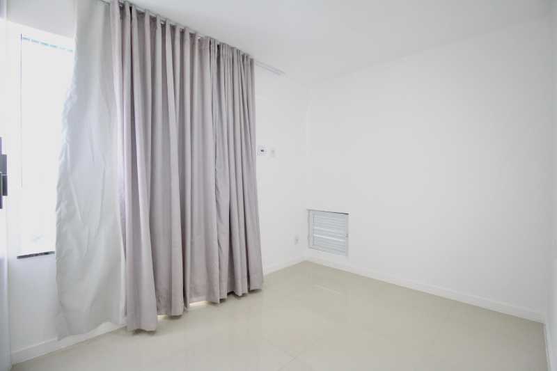 Apartamento à venda com 1 quarto, 40m² - Foto 15