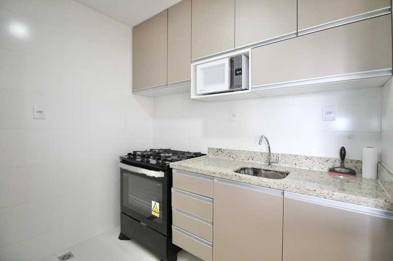 Apartamento à venda com 1 quarto, 40m² - Foto 22