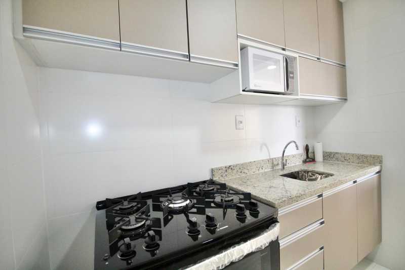 Apartamento à venda com 1 quarto, 40m² - Foto 24