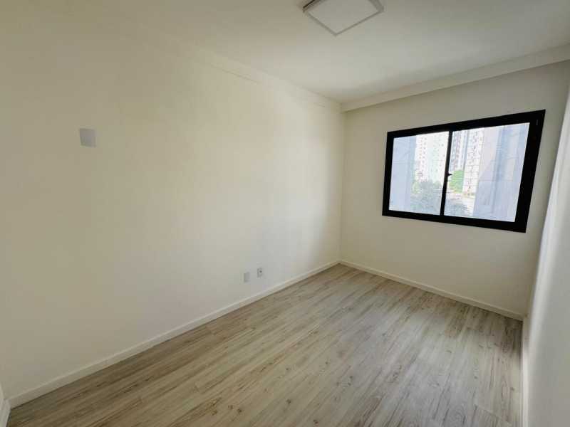Apartamento à venda com 3 quartos, 94m² - Foto 5