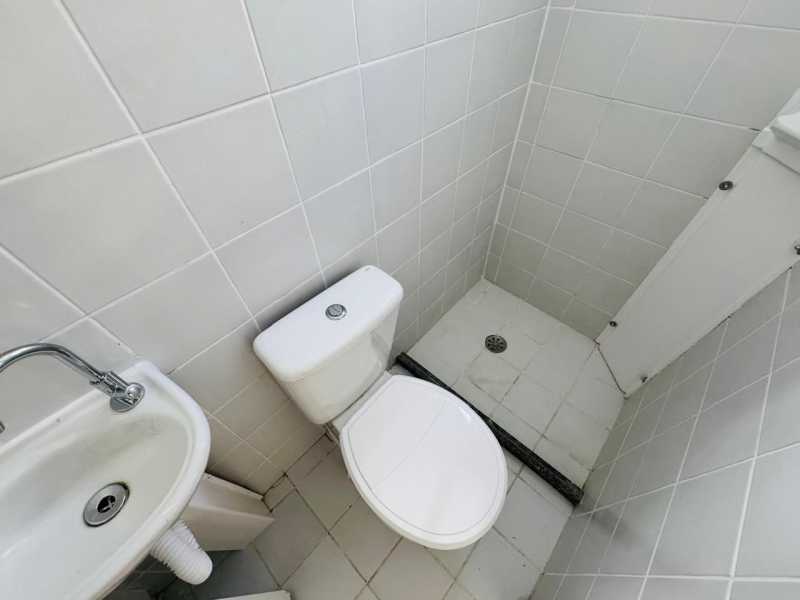 Apartamento à venda com 3 quartos, 94m² - Foto 14