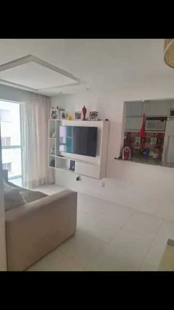 Apartamento à venda com 2 quartos, 57m² - Foto 2