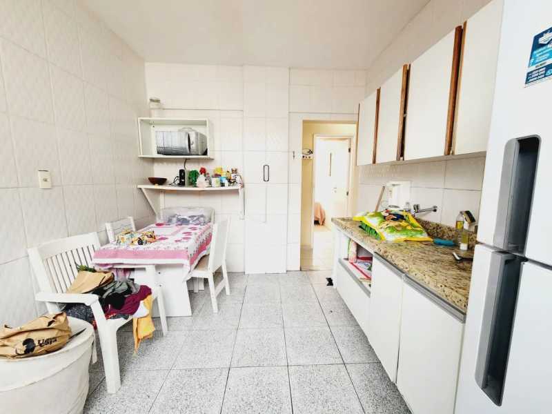 Apartamento à venda com 3 quartos, 114m² - Foto 15