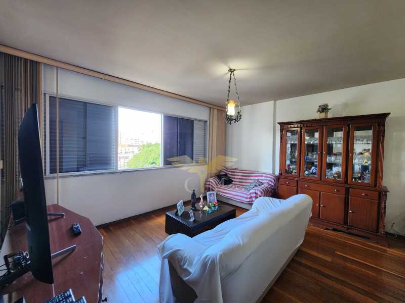 Apartamento à venda com 4 quartos, 140m² - Foto 2