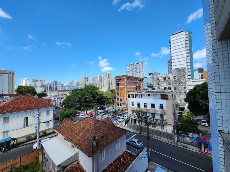 Apartamento à venda com 4 quartos, 140m² - Foto 4