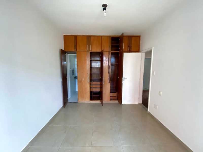 Apartamento à venda com 3 quartos, 104m² - Foto 9