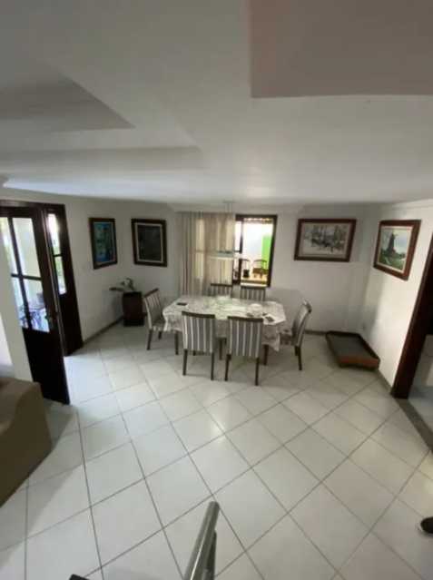 Casa de Condomínio à venda com 5 quartos, 235m² - Foto 11