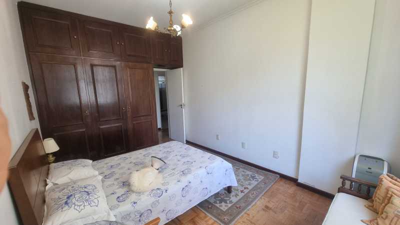 Apartamento à venda com 4 quartos, 250m² - Foto 7