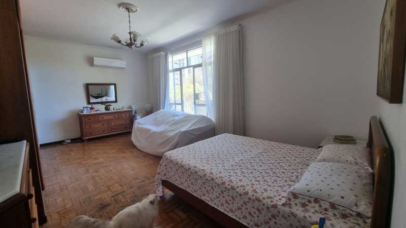 Apartamento à venda com 4 quartos, 250m² - Foto 8