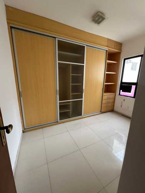 Apartamento à venda com 2 quartos, 62m² - Foto 7