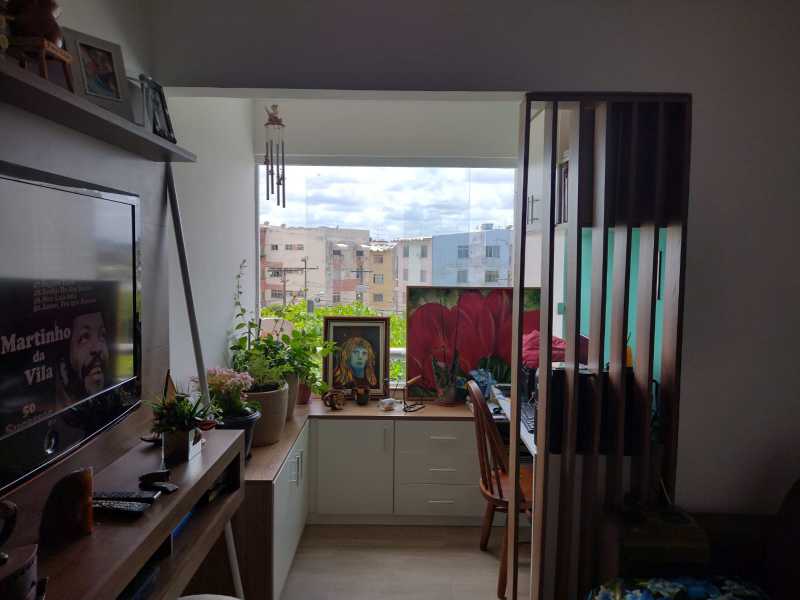 Apartamento à venda com 2 quartos, 55m² - Foto 2