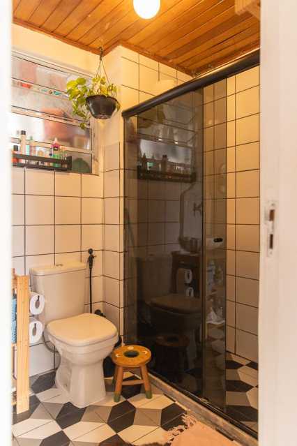 Apartamento à venda com 2 quartos, 67m² - Foto 13