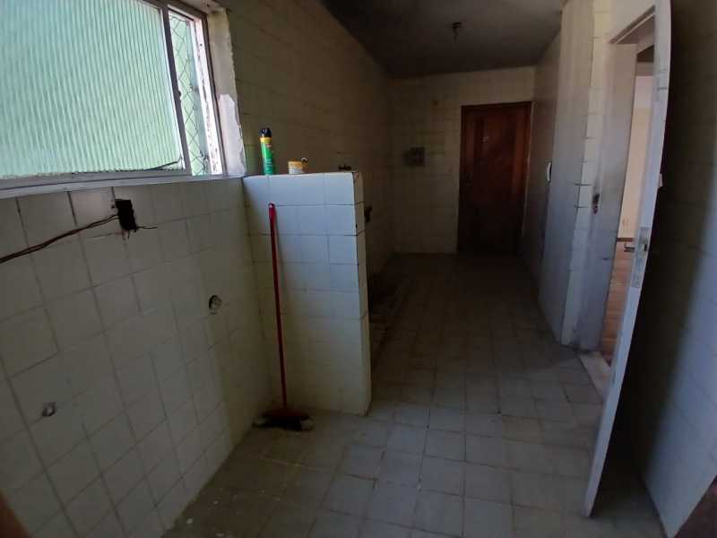 Apartamento à venda com 3 quartos, 70m² - Foto 15