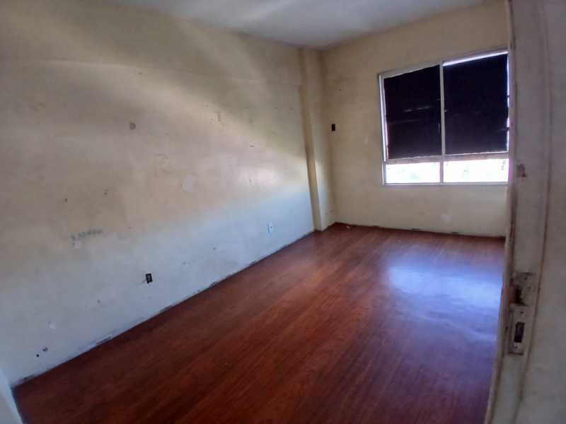 Apartamento à venda com 3 quartos, 70m² - Foto 11