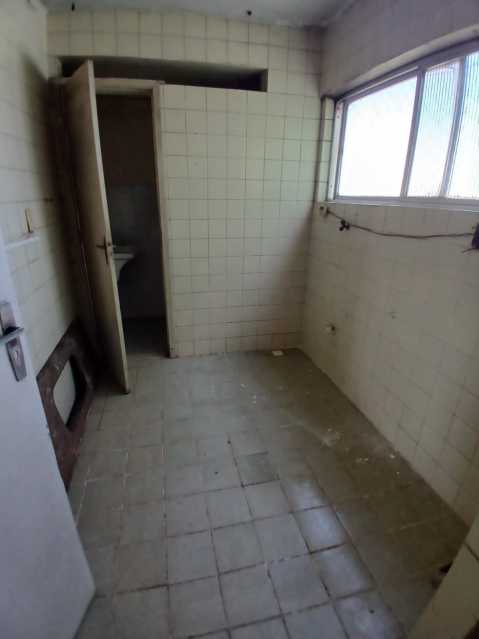 Apartamento à venda com 3 quartos, 70m² - Foto 19