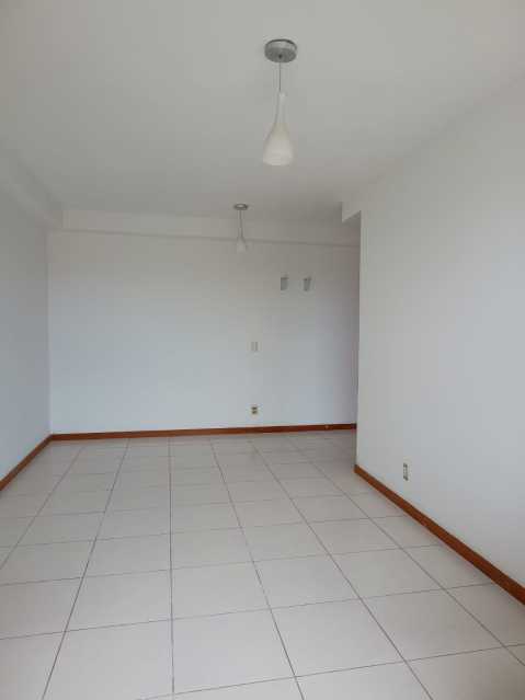 Apartamento à venda com 3 quartos, 65m² - Foto 13