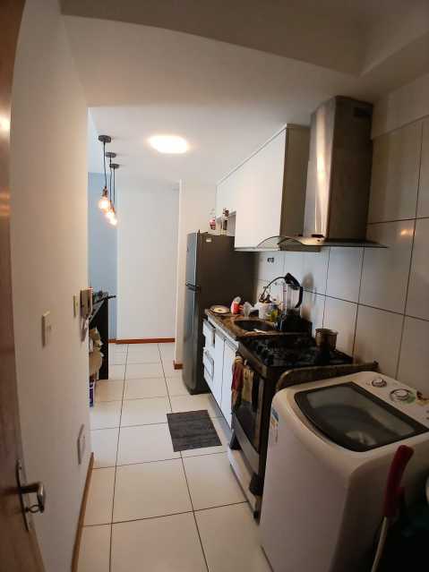 Apartamento à venda com 1 quarto, 43m² - Foto 9