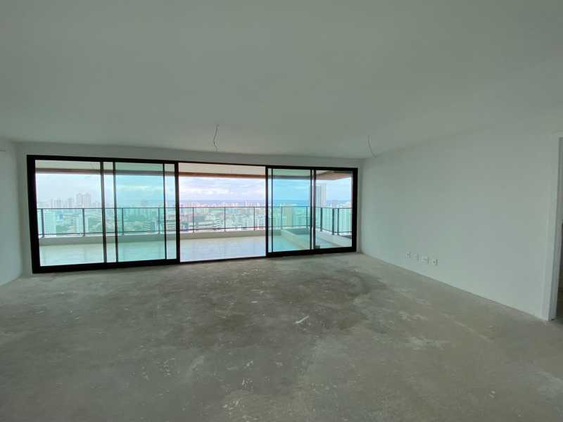 Apartamento à venda com 4 quartos, 210m² - Foto 1