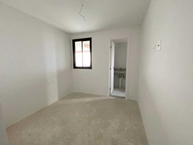 Apartamento à venda com 4 quartos, 210m² - Foto 11