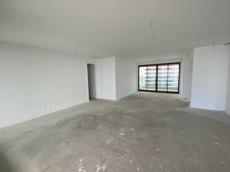 Apartamento à venda com 4 quartos, 210m² - Foto 5