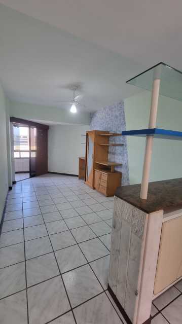 Apartamento à venda com 1 quarto, 44m² - Foto 1